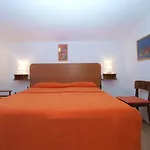 Apartments Ondina 1827