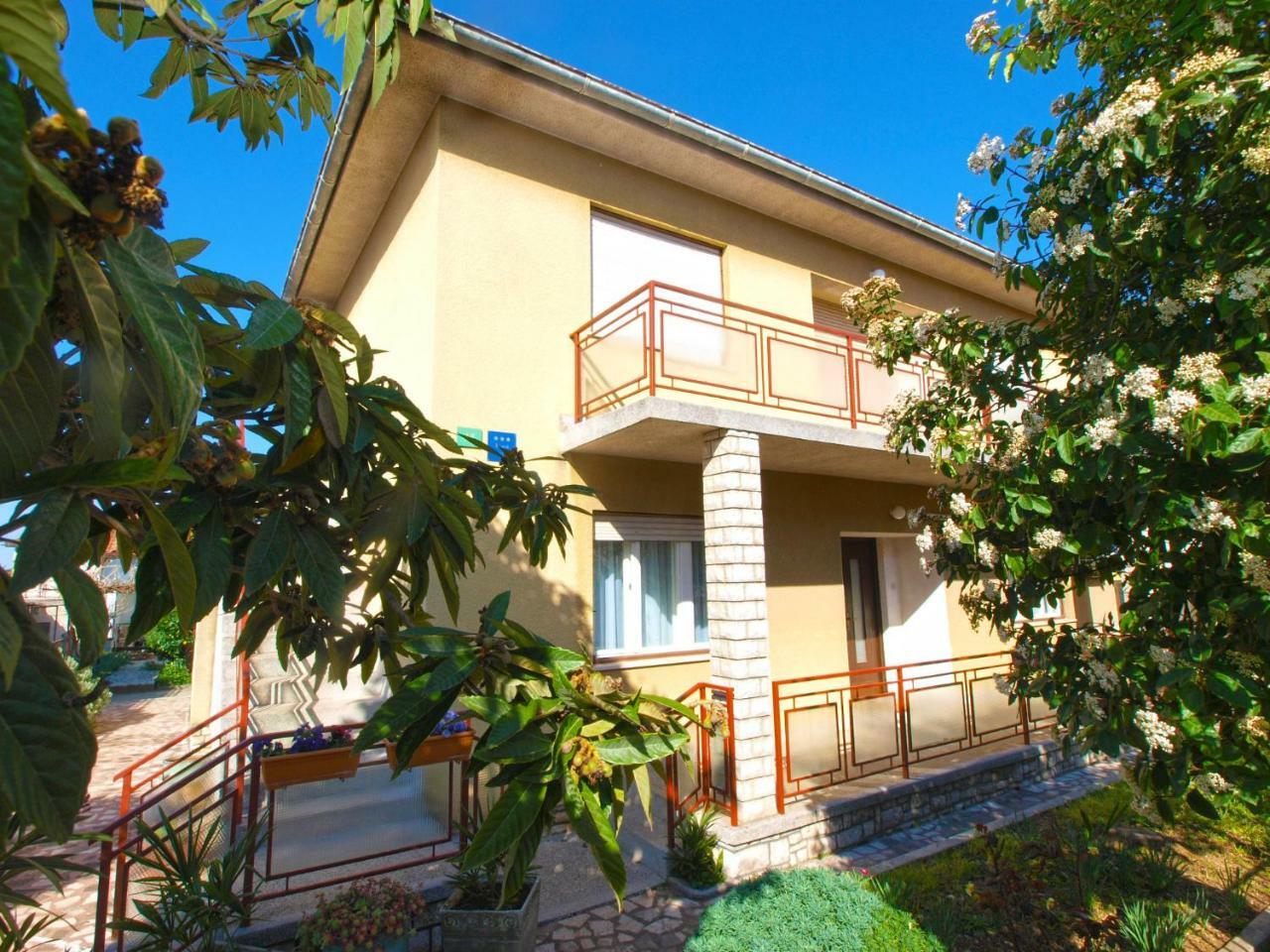 Ondina 1827 Apartmán